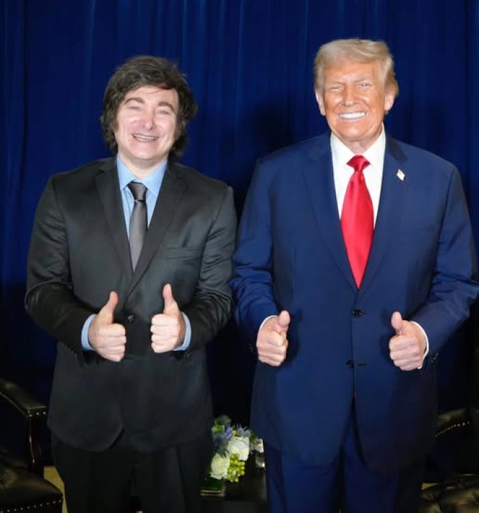 América para los pueblos de América